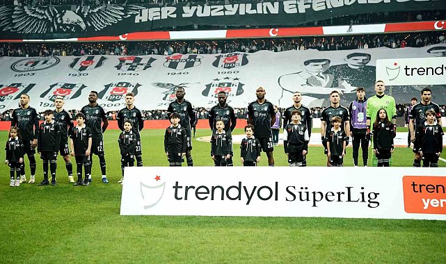 Beşiktaş son 10 maçın 8'ini İstanbul'da oynayacak