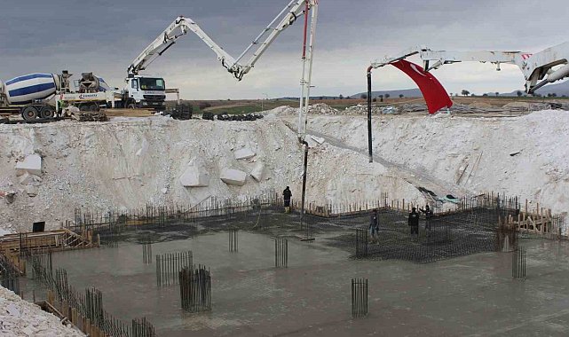 Beyşehir'de OSB'de yapılan caminin temeli dualarla atıldı