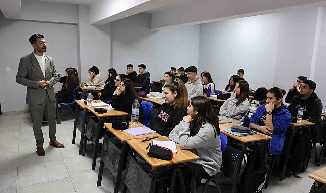 BGC'den lise öğrencilerine seminer