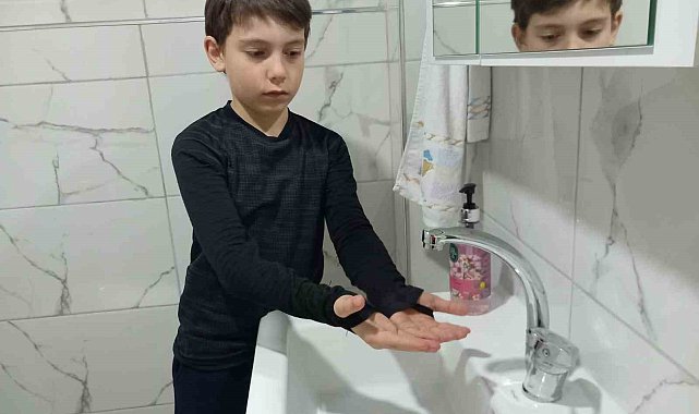 Bilecik'te 2 gündür yaşanan su kesintisine vatandaşlardan tepki