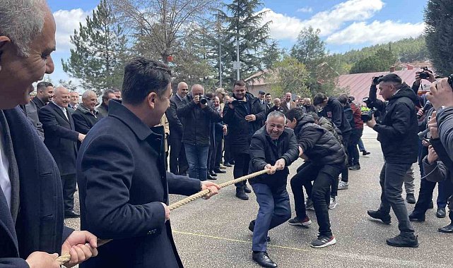 Bilecik'te Nevruz Bayramı hem eğlenceli hem rekabetli geçti