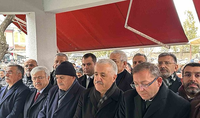 Binali Yıldırım Kars'ta cenaze törenine katıldı
