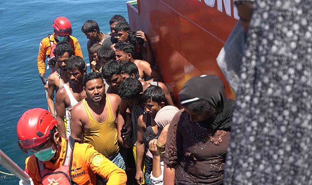 BM: "Endonezya'daki tekne faciasında 76 Arakanlı Müslüman öldü veya kayıp"
