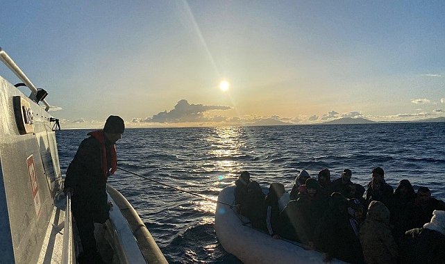 Bodrum'da 60 düzensiz göçmen yakalandı, 22'si kurtarıldı
