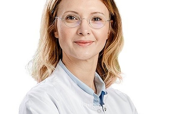 Botulinum toksini uygulaması sonrası, sıcak banyo ve saunadan kaçının