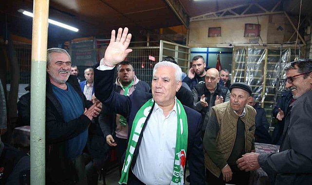 Bozbey: "31 Mart akşamı 'Gülümseme Bayramı'nı yapacağız"