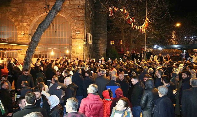 Bozbey'e Abdal Meydanı'nda sevgi seli
