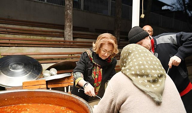 Bozkurt'ta belediye aşevi ihtiyaç sahibi vatandaşların yanında
