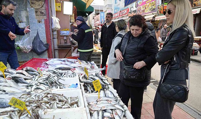 Bu Ramazan balıkçıların yüzü gülüyor