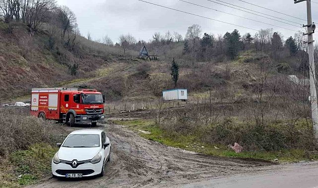 Bungalov evin bitişiğindeki kazan dairesinde yangın çıktı