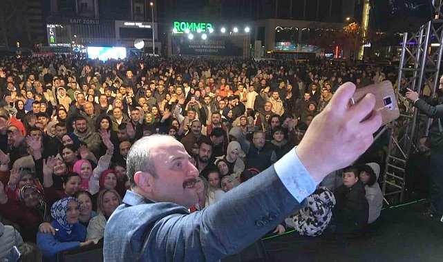 Bursa Milletvekili Varank, "CHP'nin Büyükşehir adayına kaçak yapıdan dolayı kendi partisi 44 milyon ceza kesti"