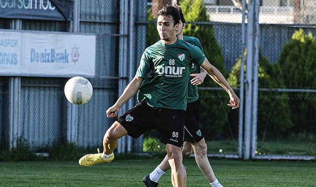 Bursaspor'da hazırlıklar devam ediyor
