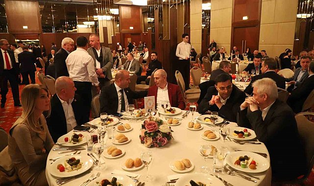 Büyükçekmece Belediye Başkanı Akgün'ün kentsel dönüşüm başarısı ödülle taçlandı