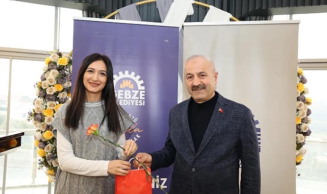 Büyükgöz'den kadın personellere: "Sizlerin hassasiyetiyle projelerimiz değerleniyor"