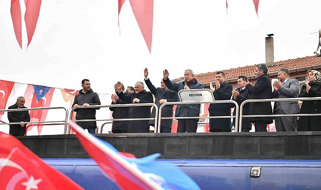 Büyükkılıç: "Kayseri'de efsane belediyecilikten söz ediliyor"