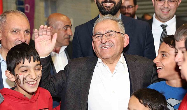 Büyükkılıç'tan vatandaşlarla iftar ve teravih buluşması