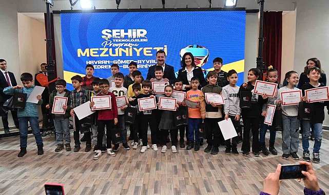 Büyükşehir, kodlama eğitimleriyle 2 bin 612 çocuğa ulaştı