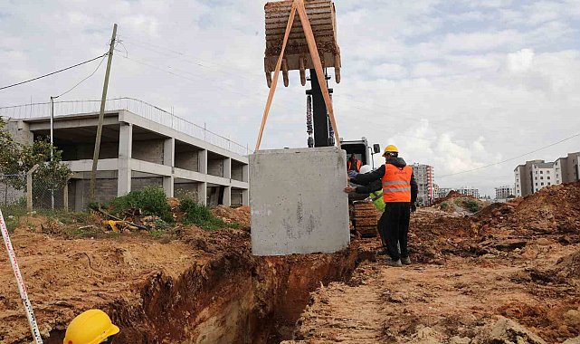 Büyükşehirden Aksu Altıntaş'a 150 milyon liralık altyapı yatırımı