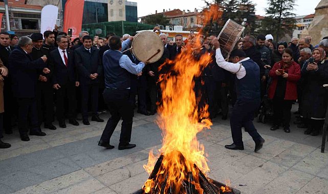 Cacabey'in gölgesinde Nevruz kutlandı