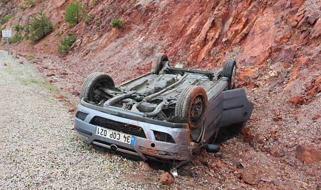 Çan'da takla atan otomobilin sürücüsü yaralandı
