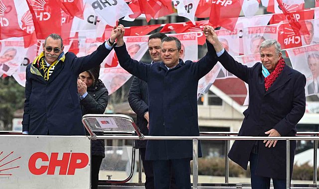 CHP lideri Özel: "Erdal Beşikçioğlu polis akademisinden değil beşikten komiser"