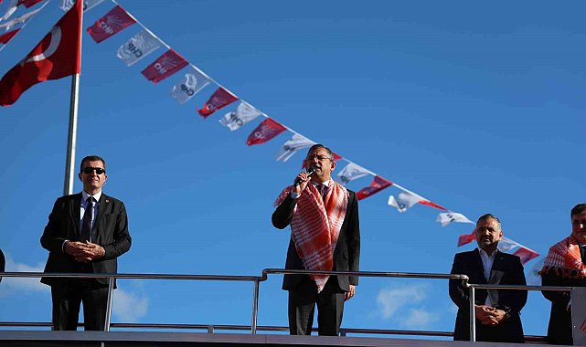 CHP Lideri Özel: "Mendereste sosyal destek artacak, Altıntepe'de çiçek mezatı yapılacak"