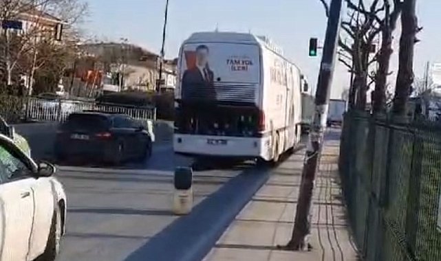 CHP yönetimindeki İstanbul'da bu kez seçim otobüsü arızalandı