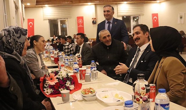 Çıldır Kaymakamlığı Şehit Aileleri ve Gaziler İçin İftar Yemeği Verdi