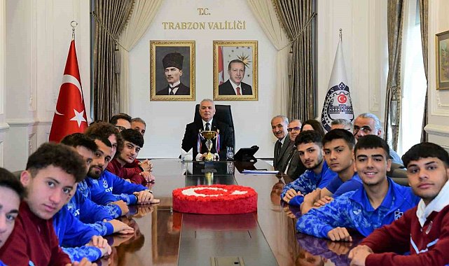 Çin yolcusu Türkiye şampiyonu takımı makamında ağırladı
