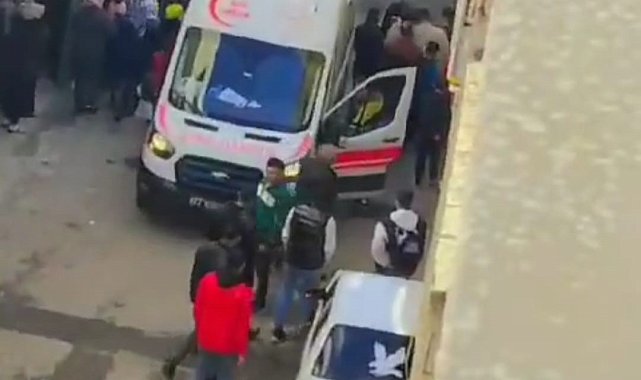 Çocukların kavgasına aileleri dahil oldu: 1 ölü, 1 yaralı