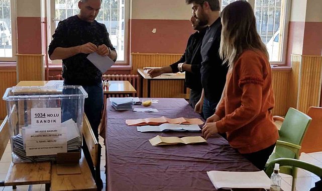 Çorum'da oy sayım işlemine başlanıldı