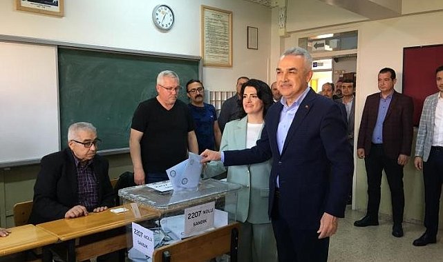 Cumhur İttifakı Aydın Büyükşehir Belediye Başkan Adayı Savaş oyunu kullandı