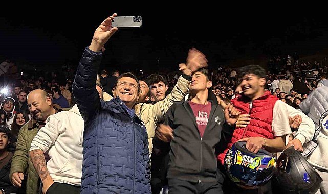 Cumhur İttifakı Bodrum Belediye Başkan Adayı Tosun gönüllülerinden rap konseri