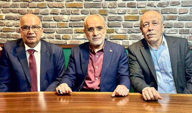 Cumhurbaşkanı Başdanışmanı Topçu esnaf ve sanatkarlarla iftar yaptı