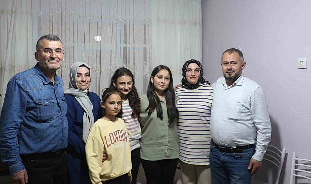 Cumhurbaşkanı Erdoğan'ın iftarda ziyaret ettiği aile heyecanını paylaştı
