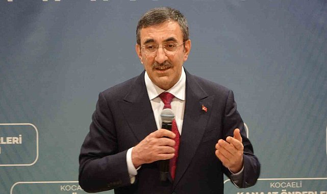 Cumhurbaşkanı Yardımcısı Yılmaz: "Bazıları bırakın vaatlerini yerine getirmeyi ne vaat ettiğini bile hatırlayamıyor"
