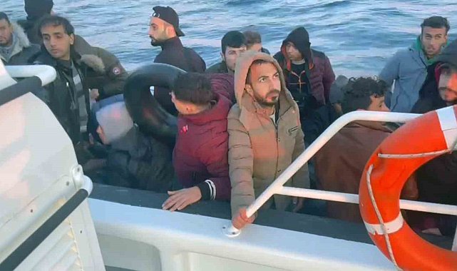 Datça'da 26 düzensiz göçmen yakalandı