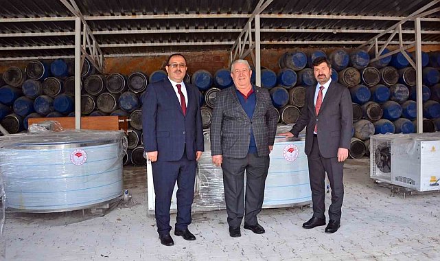 Denizli'nin 12 mahallesine süt soğutma tankı dağıtıldı
