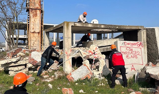 Depreme aralıksız hazırlık
