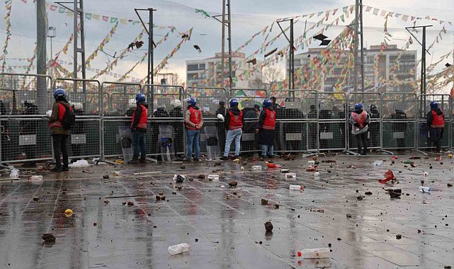 Diyarbakır'da Nevruz kutlamasında terör propagandasına 166 gözaltı