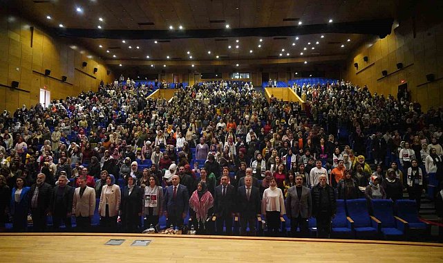 Diyarbakır'da "Filistin'de Kadın Olmak" söyleşisi gerçekleştirildi