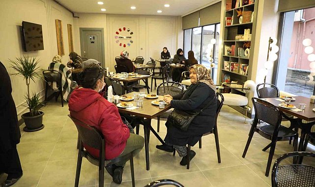 Düğmeciler İkinci Bahar Kıraathanesi açıldı