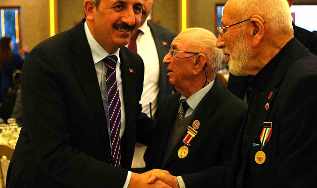 Edirne'de şehit aileleri ve gaziler iftarda bir araya geldi