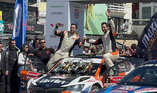 Ege Rallisi'nde dereceye girenler kupalarını aldı