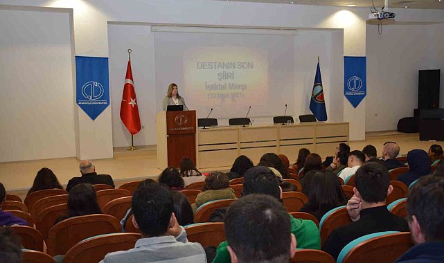 Eğitim Fakültesinde Mehmet Akif konuşuldu