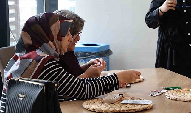 El emeği ürünlerin gelirleri Filistin halkına gönderiliyor