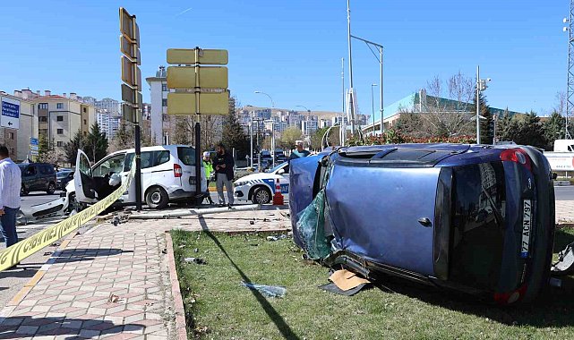 Elazığ'da trafik kazası: Önce araca ardından anne ve kızına çarptı