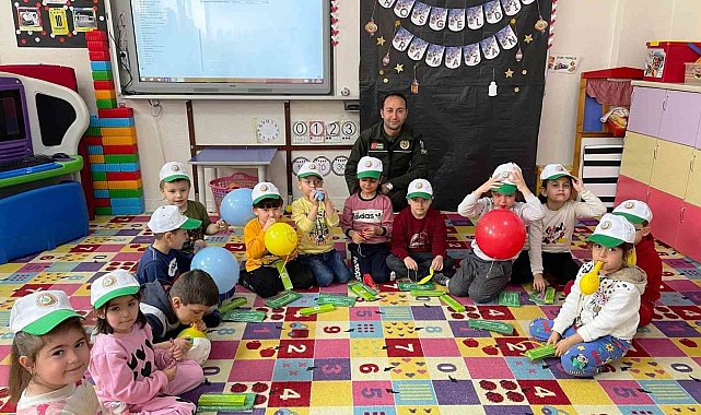 Emet&#039;te öğrencilere orman sevgisi ve doğayı korumanın önemi anlatıldı