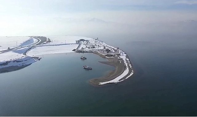 Erçek Gölü'nde su kaybı devam ediyor