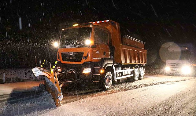 Erzincan'ın yüksek kesimlerinde kar yağışı etkili oldu